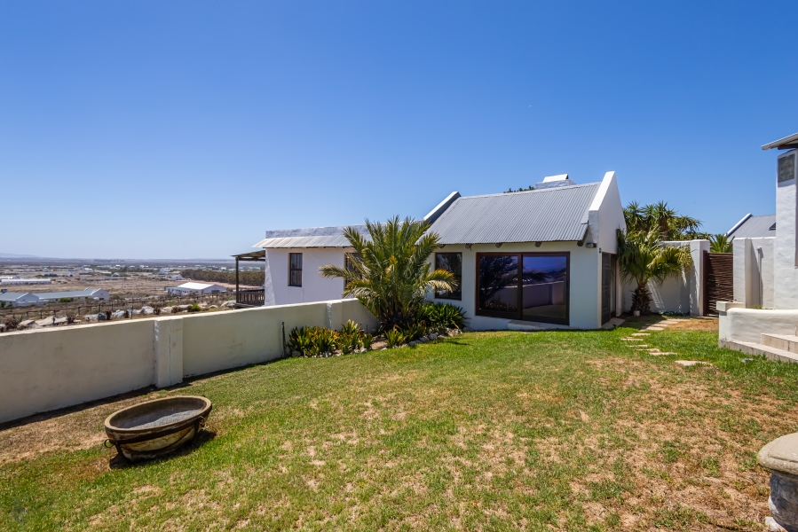 5 Bedroom Property for Sale in Long Acres Country Estate Western Cape